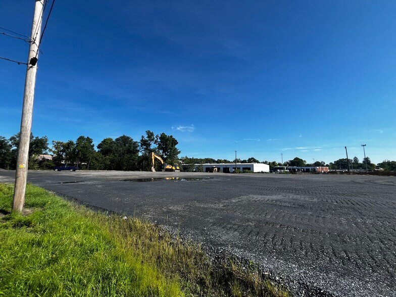 More Photos Of 4590 Industrial Park Rd, Camp Hill Land For Lease