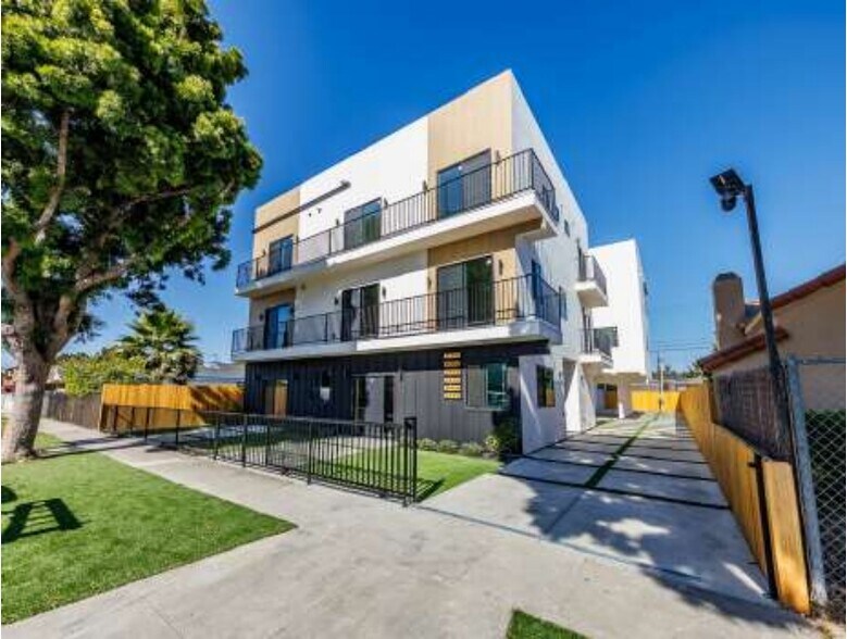 More Photos Of 2938 S Sycamore Ave, Los Angeles Apartments For Sale