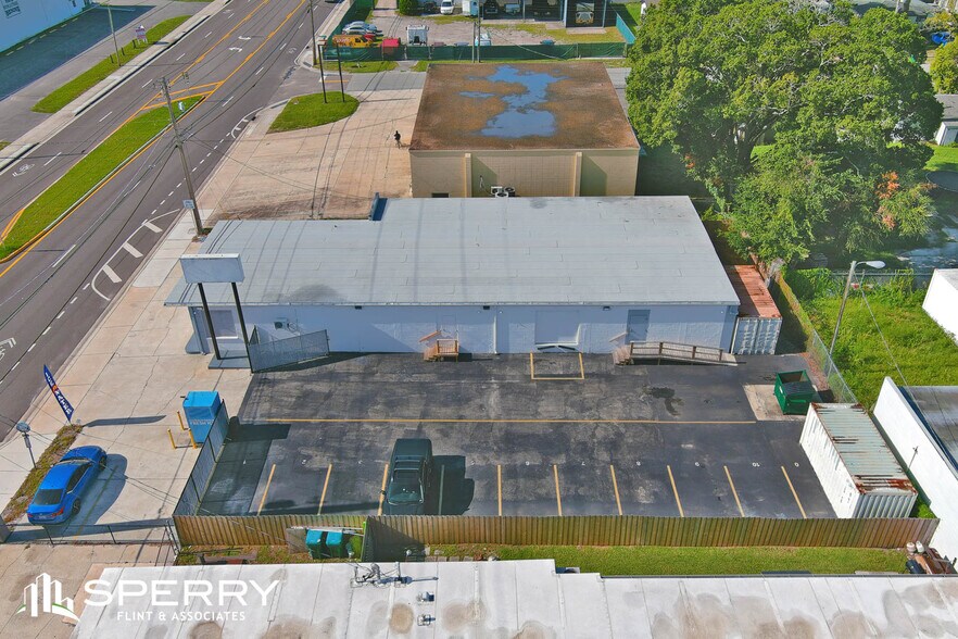 More Photos Of 411 Clearlake Rd, Cocoa Flex For Sale