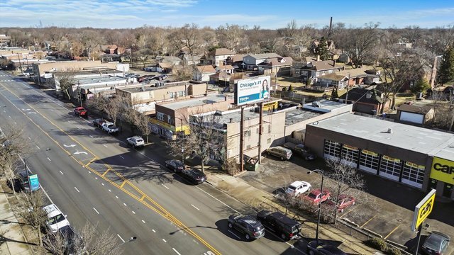 More Photos Of 10139 S Western Ave, Chicago Office For Sale