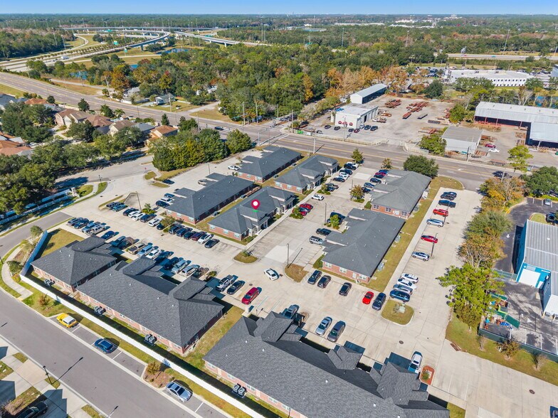 More Photos Of 6100 Greenland Rd, Jacksonville Loft Creative Space For Sale