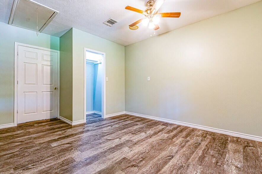 More Photos Of 229 Bishop, Livingston Apartments For Sale