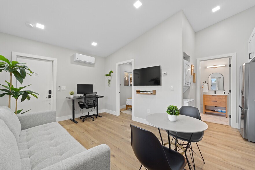 More Photos Of 3019-23 E 10th Street, National City Apartments For Sale