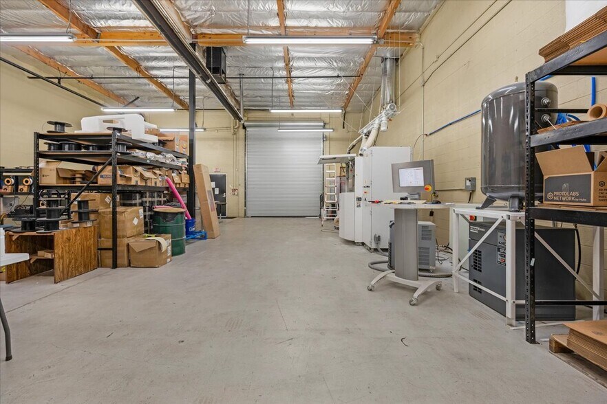 More Photos Of 5750 E Shields #102 ave, Fresno Industrial For Sale