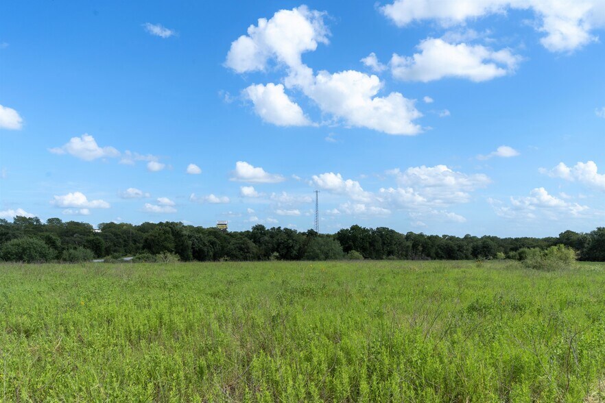 More Photos Of S Hwy 183, Lockhart Land For Sale