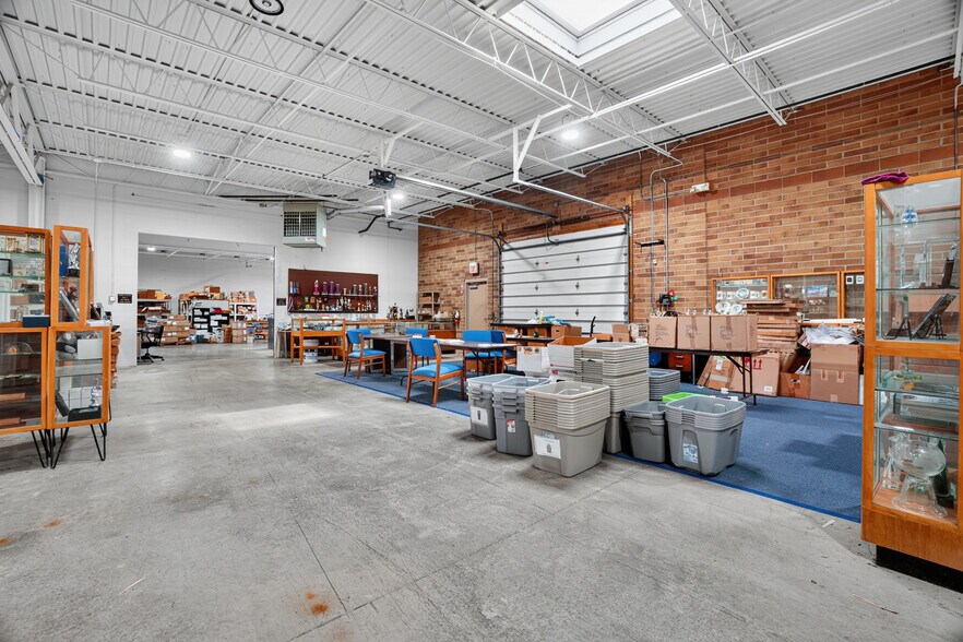 More Photos Of 1695 Joseph Lloyd Pky, Willoughby Warehouse For Sale