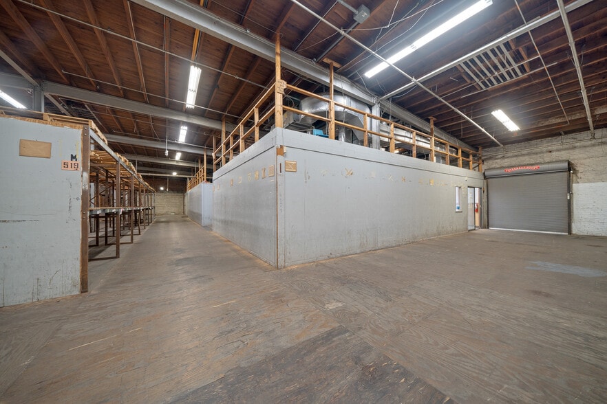 More Photos Of 506 SE 3rd Ave, Ocala Warehouse For Sale