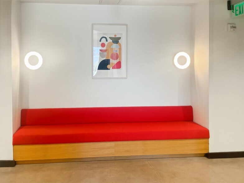 More Photos Of 316 W 12th St, Austin Coworking Space