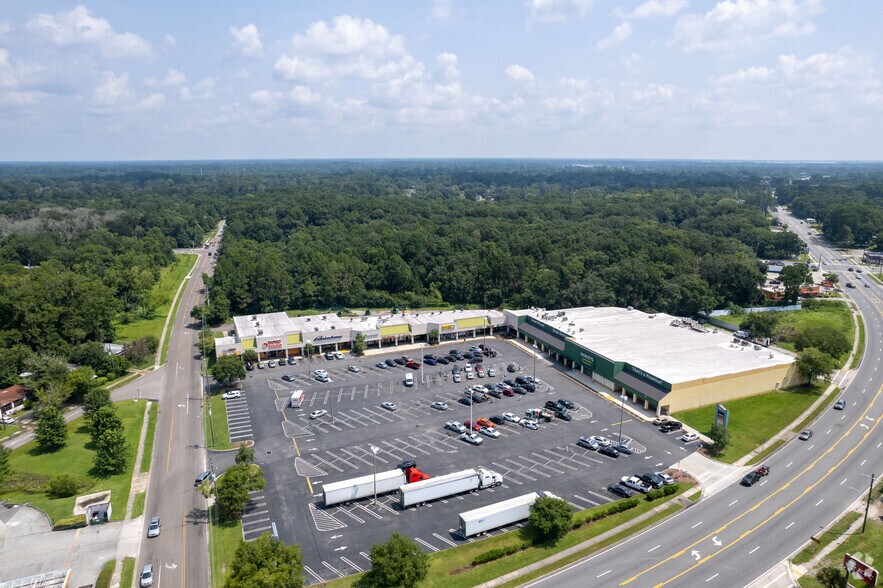 More Photos Of 2261 Edgewood Ave W, Jacksonville Storefront For Lease