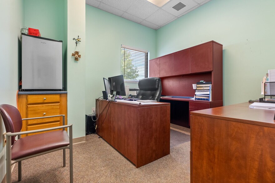 More Photos Of 834-840 Lagoon Business Loop, Montgomery Light Distribution For Lease