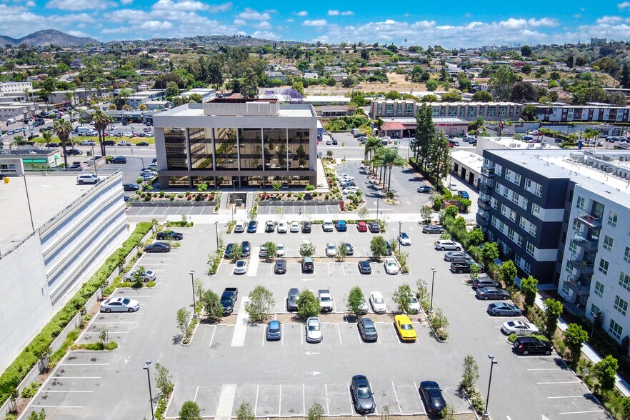 More Photos Of 6160 Mission Gorge Rd, San Diego Loft Creative Space For Lease