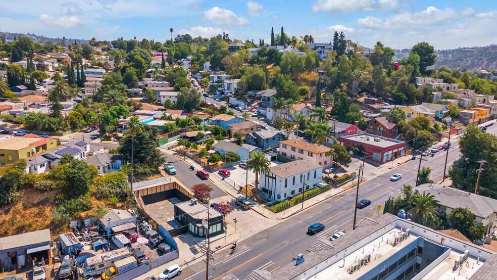 More Photos Of 768 N Avenue 50, Los Angeles Storefront Retail Office For Sale
