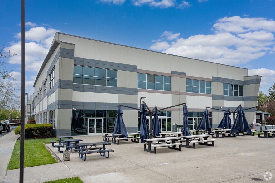 More Photos Of 3850 Brickway Blvd, Santa Rosa Office For Lease
