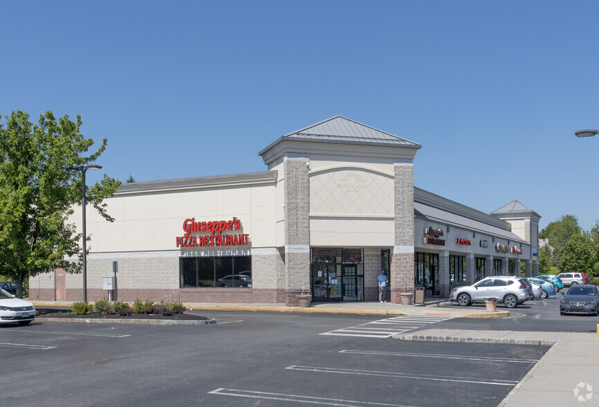 Primary Photo Of 24 Summerfield Blvd, Dayton Supermarket For Sale