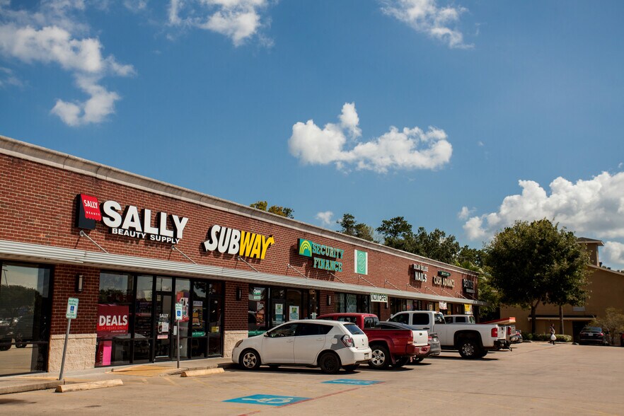 More Photos Of 429 W Southline St, Cleveland Unknown For Sale