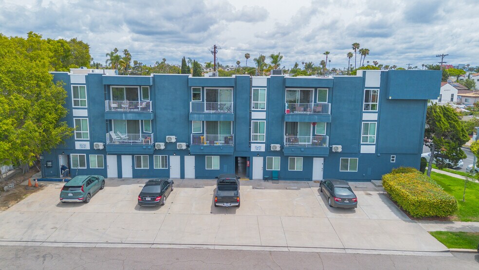 More Photos Of 2120 Mission Ave, San Diego Apartments For Sale