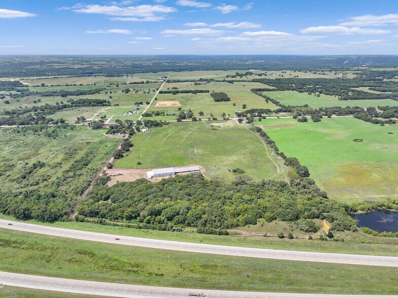 More Photos Of US-77, Thackerville Land For Sale