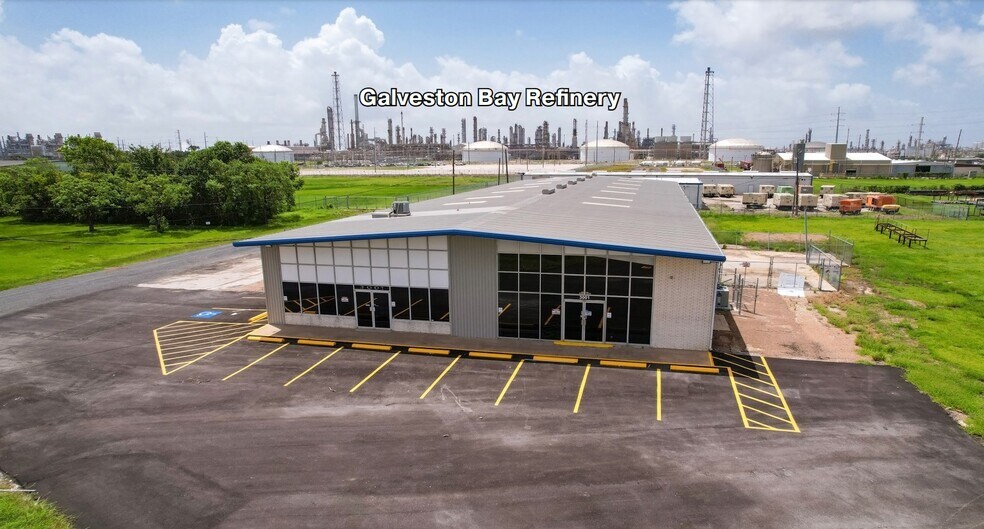 More Photos Of 3001 FM 1765, Texas City Warehouse For Lease