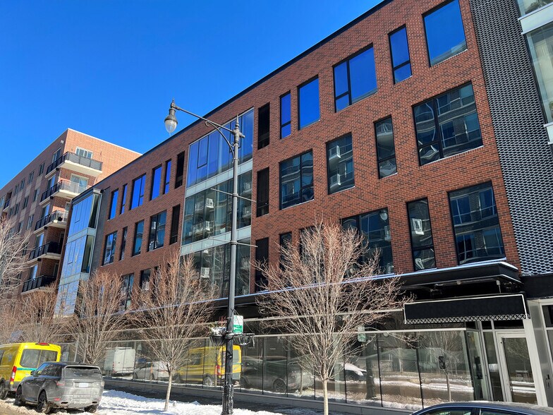 More Photos Of 853 N Larrabee St, Chicago Multifamily For Sale