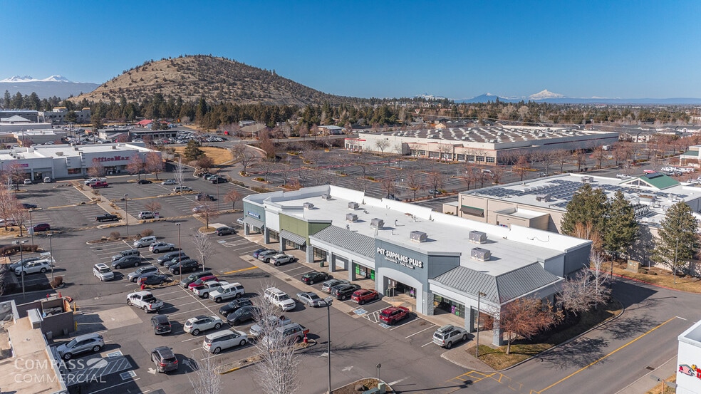 More Photos Of 2600-2650 NE Highway 20, Bend Unknown For Lease