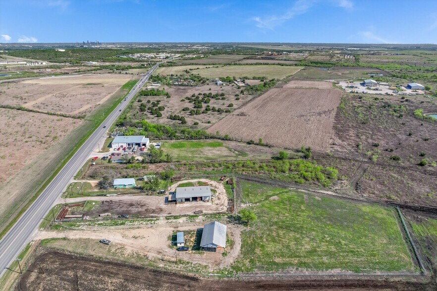 More Photos Of 8223 S Highway 183, Austin Land For Lease