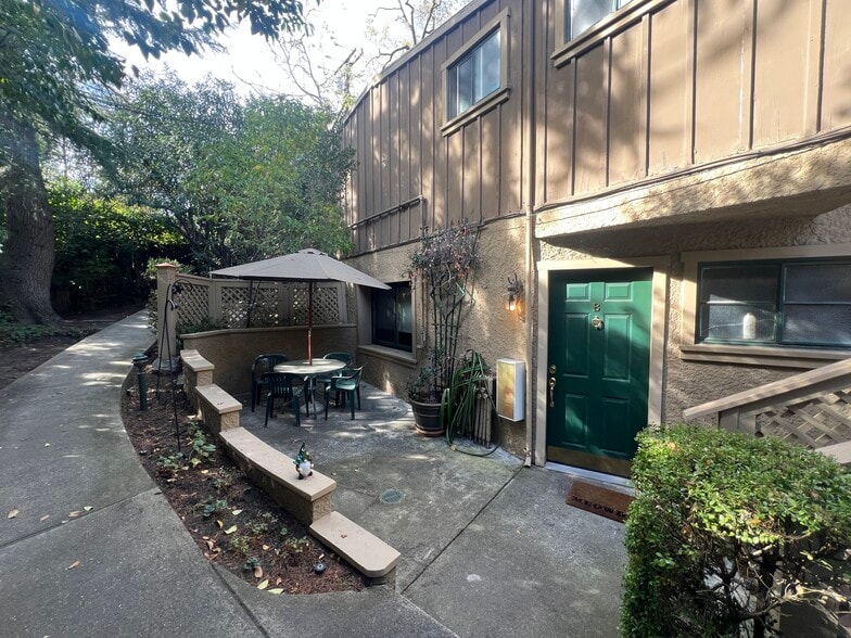 More Photos Of 1770 Parkside Dr., Walnut Creek Apartments For Sale