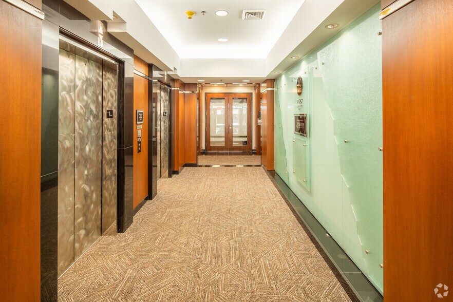 More Photos Of 14567 N Outer Forty, Chesterfield Office For Lease