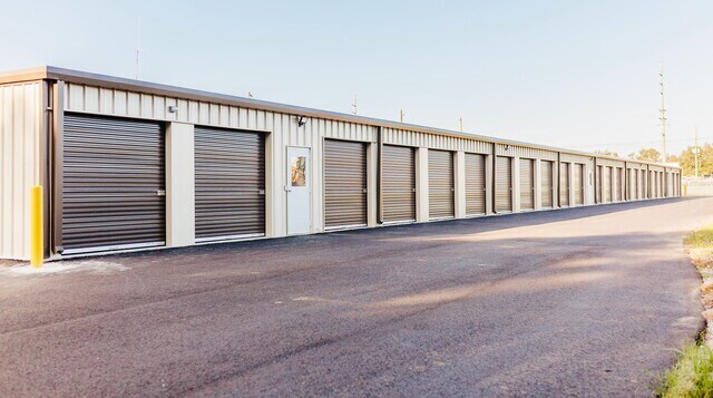 More Photos Of 526 Bowens Mill SW rd, Douglas Specialty For Sale