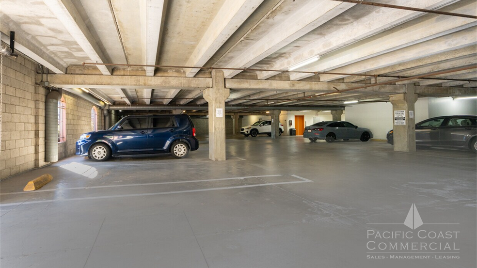 More Photos Of 6863 Friars Rd, San Diego Office For Lease