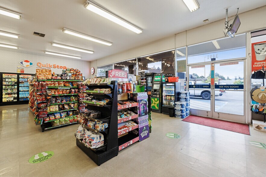 More Photos Of 3401 Middlefield Rd, Menlo Park Convenience Store For Sale