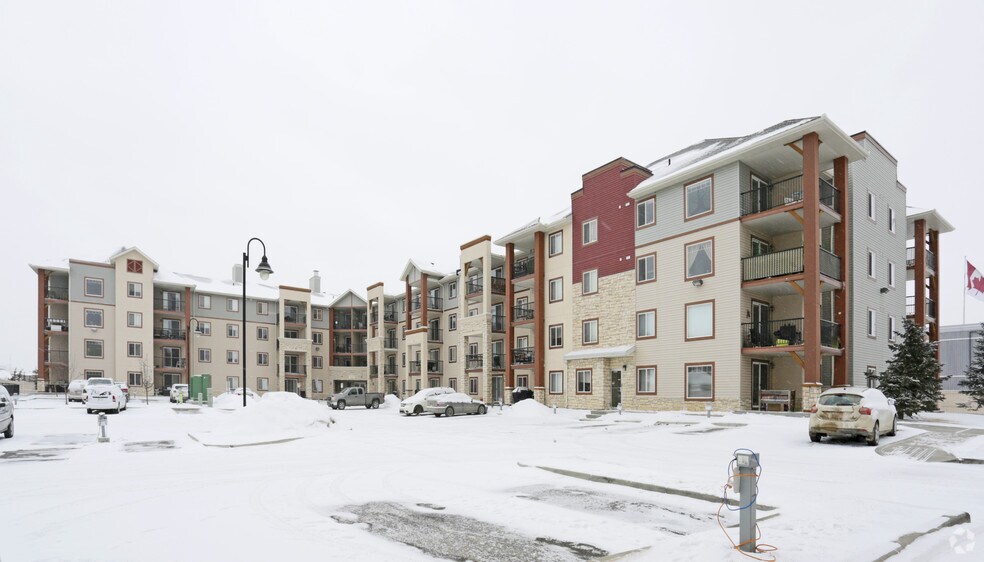 More Photos Of 505 Railway St W, Cochrane Apartments For Sale