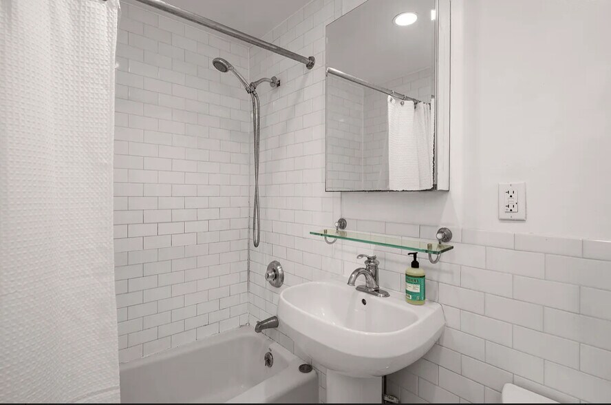 More Photos Of 15 St. Marks Pl, New York Apartments For Sale