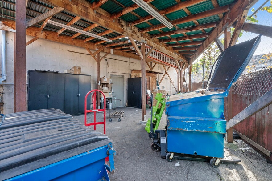 More Photos Of 12249 San Pablo Ave, Richmond Storefront For Sale