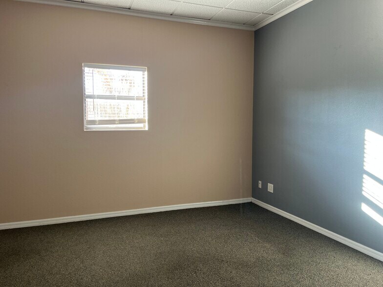 More Photos Of 956 S US Highway 41, Inverness Warehouse For Sale