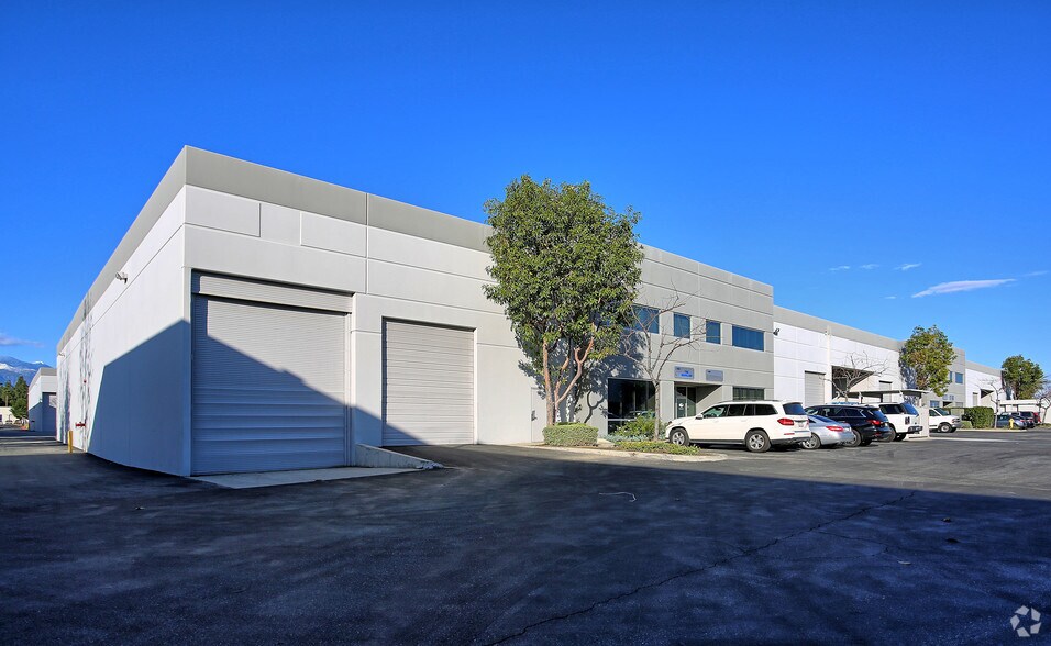 More Photos Of 1550 Milliken Ave, Ontario Warehouse For Lease