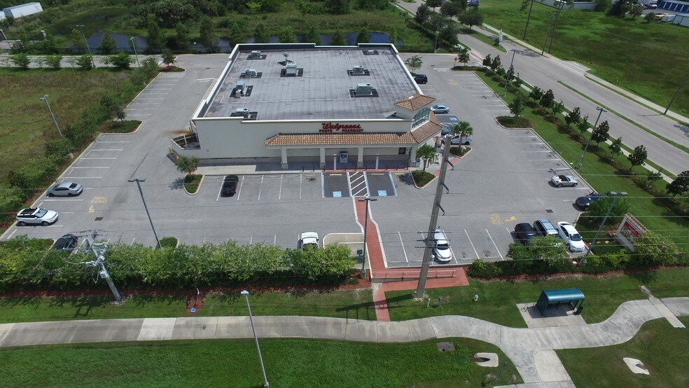 More Photos Of 12600 S Tamiami Trl, North Port Freestanding For Lease