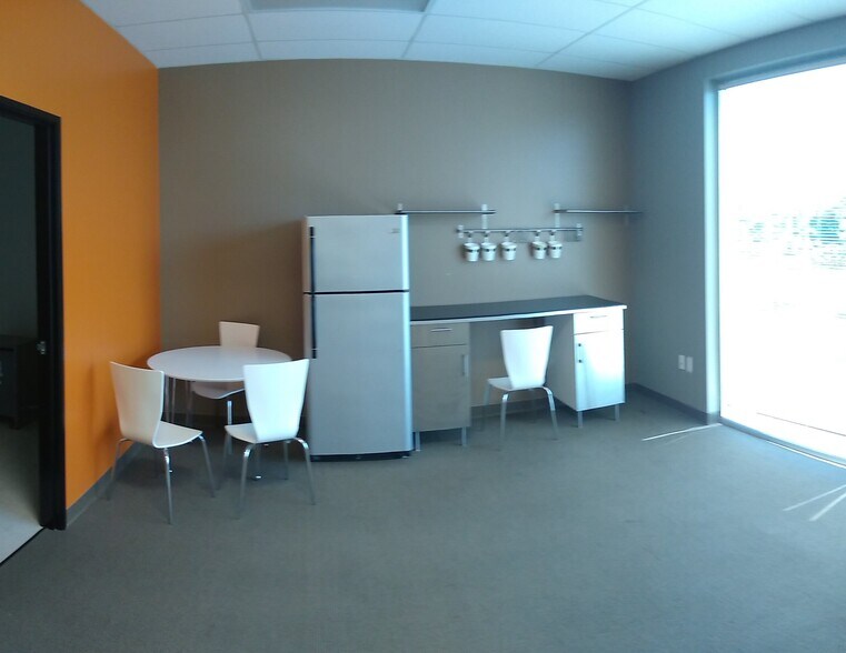 More Photos Of 269 Technology Way, Rocklin Showroom For Sale