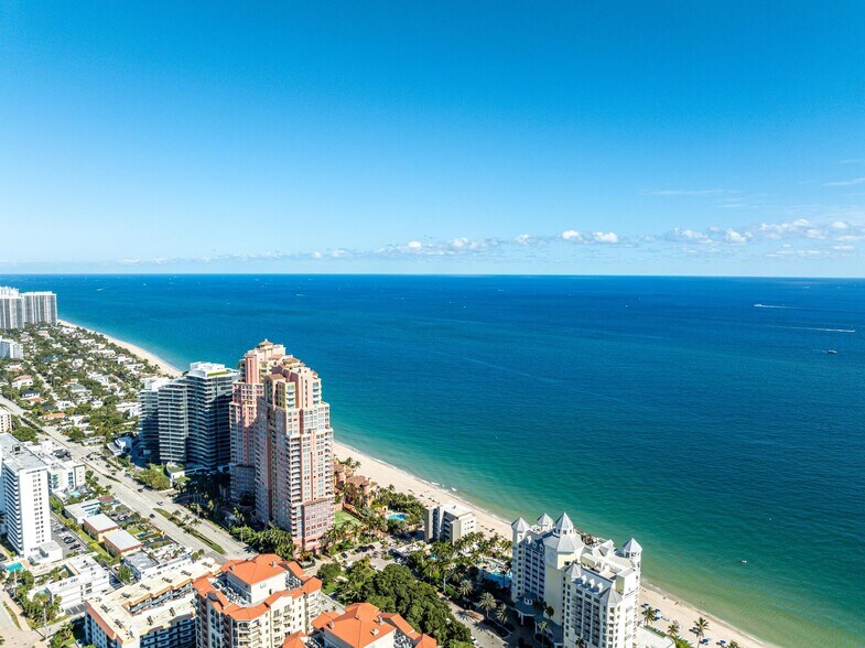 More Photos Of 2030 N Ocean Blvd, Fort Lauderdale Hotel For Sale