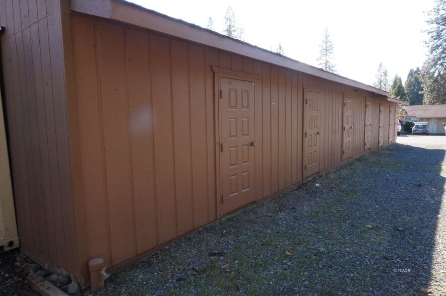 More Photos Of 45 Horseshoe Ln, Weaverville Self Storage For Sale