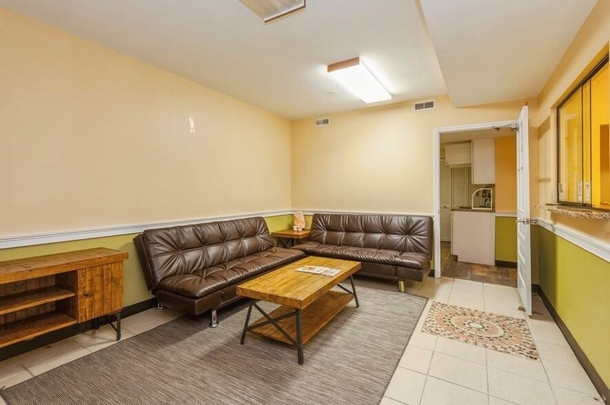 More Photos Of 8915 Bergenwood Ave, North Bergen Apartments For Sale