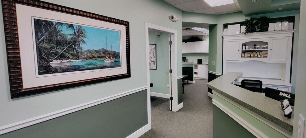 More Photos Of 3900 Colonial Blvd, Fort Myers Unknown For Lease