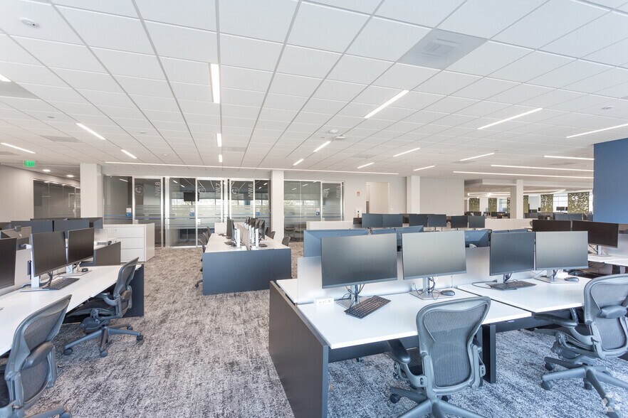 More Photos Of 7033 Louis Stephens Dr, Morrisville Office For Lease