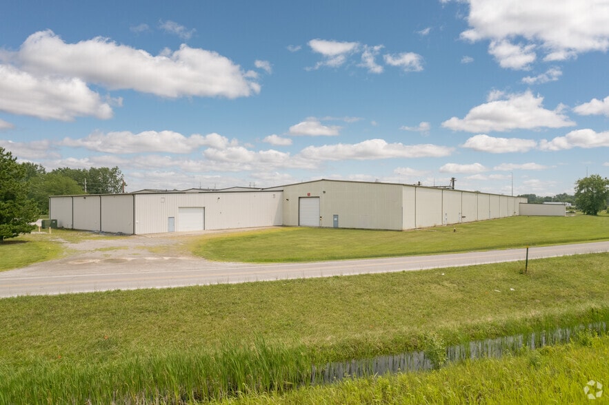 Primary Photo Of 1300 Morrical Blvd, Findlay Manufacturing For Lease