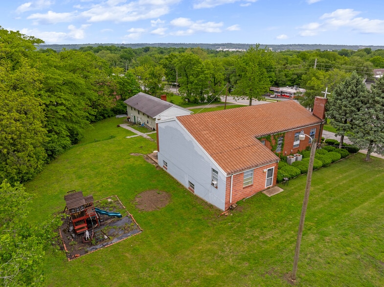 More Photos Of 1424 S 55th St, Kansas City Religious Facility For Sale