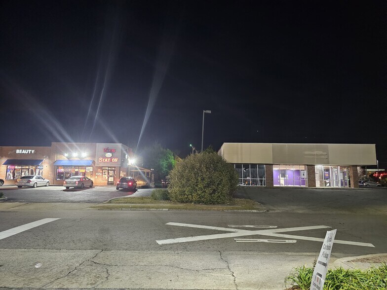 More Photos Of 597 Whitman St, Orangeburg Freestanding For Sale