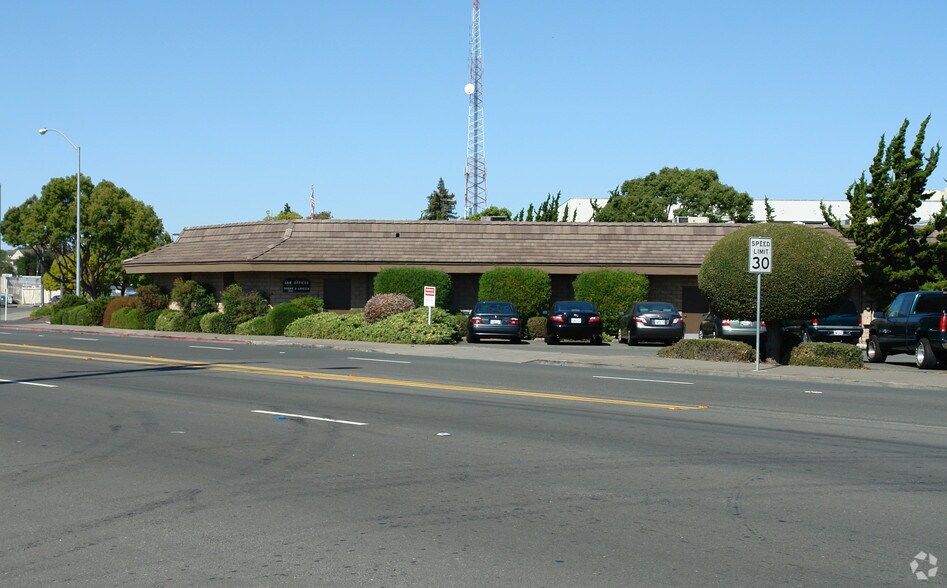 More Photos Of 300-312 Tuolumne St, Vallejo Office For Lease