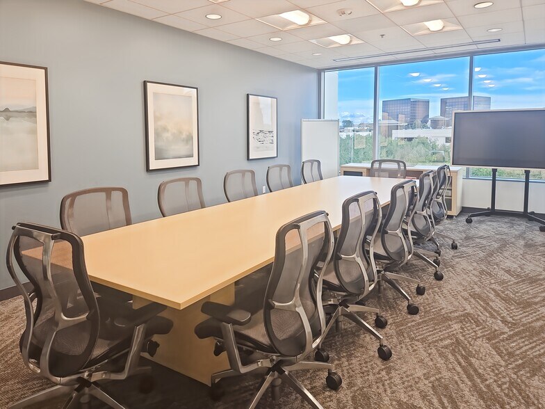 More Photos Of 895 Dove St, Newport Beach Coworking Space