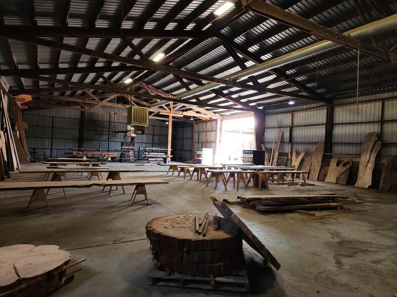 More Photos Of 1625 Tierra Buena Rd, Yuba City Manufacturing For Lease