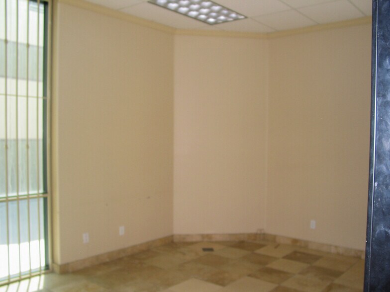 More Photos Of 72350 Quarry Trl, Thousand Palms Warehouse For Sale