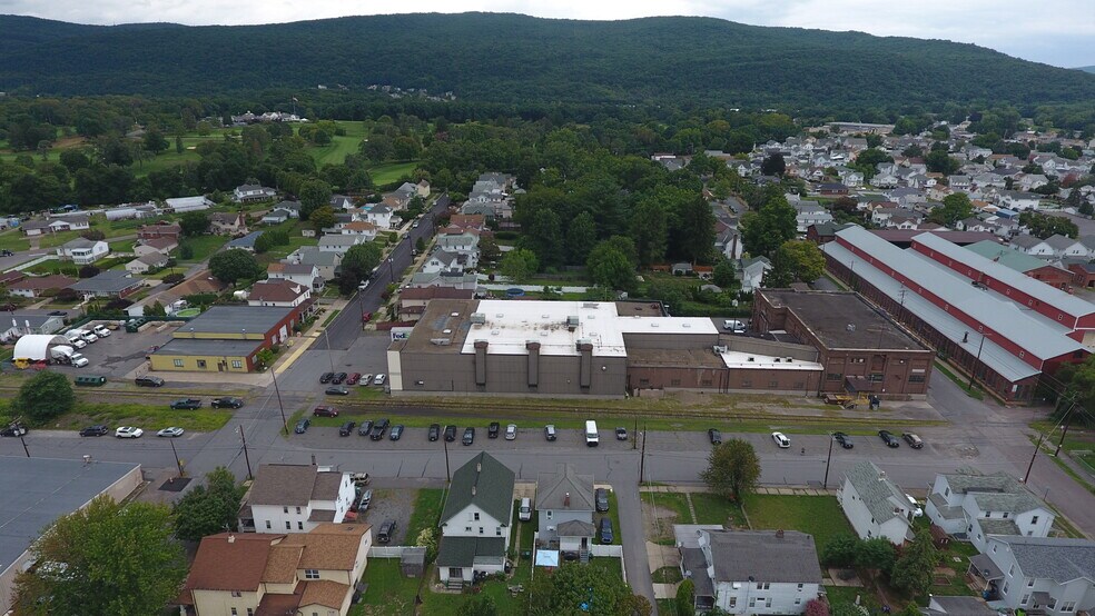 More Photos Of 508 Delaware Ave, West Pittston Warehouse For Sale